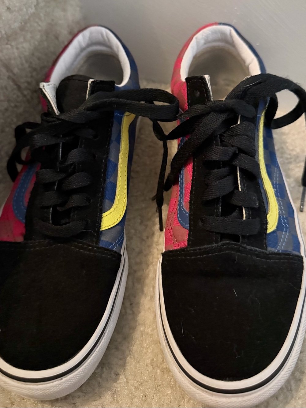 Vans old school Skate Sneakers Black Blue Pink Yellow Accent size 5.5men 7women